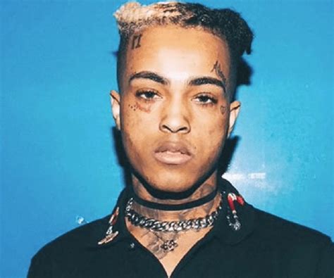 when did xxxtentacion start rapping.